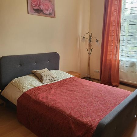 Apartment Near St. Elizabeth Church Lviv Eksteriør billede