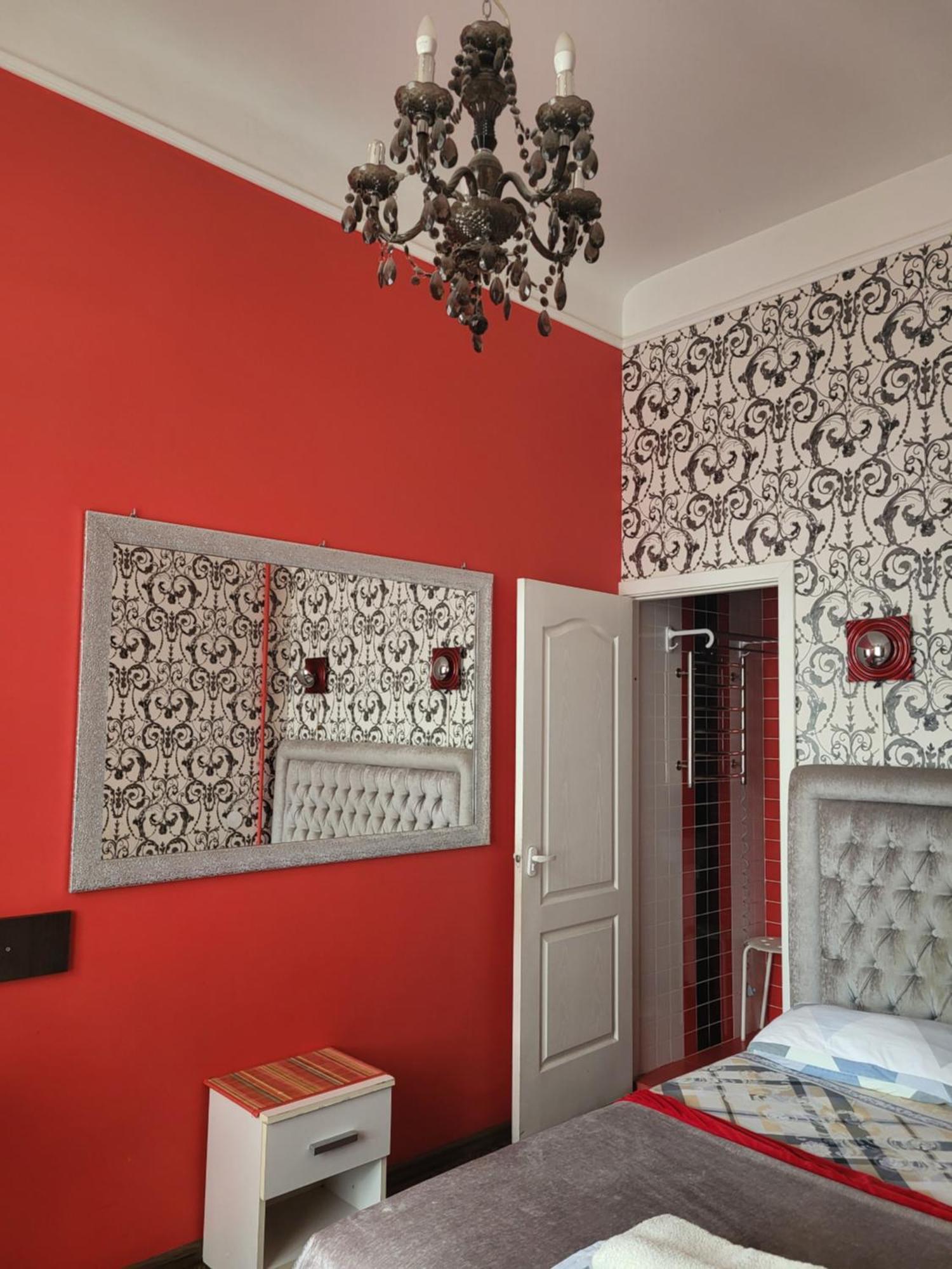 Apartment Near St. Elizabeth Church Lviv Eksteriør billede