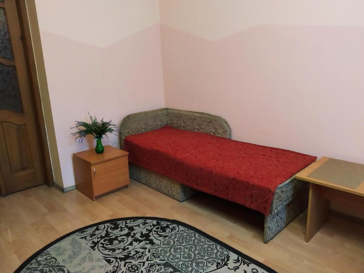 Apartment Near St. Elizabeth Church Lviv Eksteriør billede